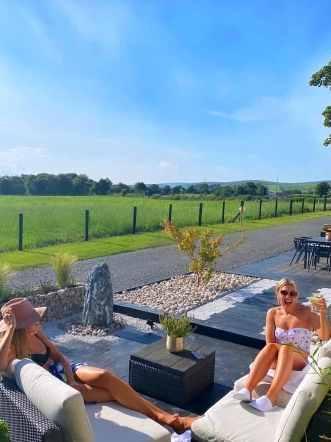 The Hideaway Retreat Omagh Exterior foto